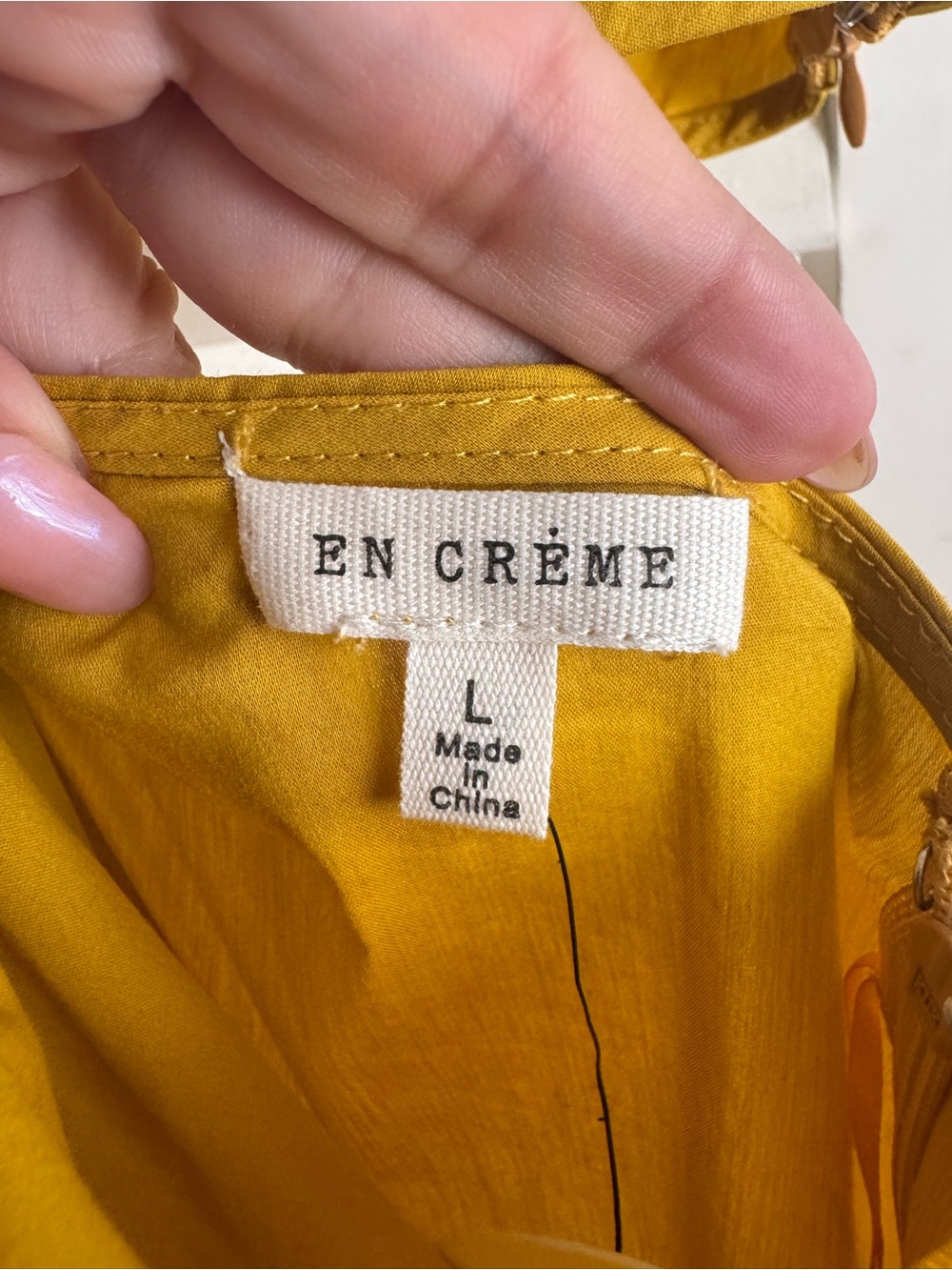 En Creme Yellow and Red Ring-Cutout Maxi Dress - Picture 12 of 14